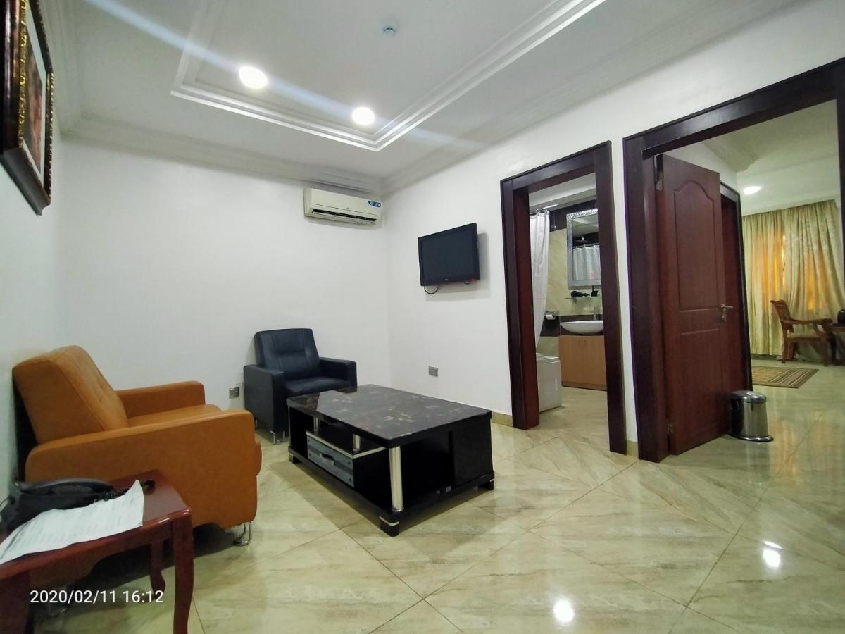 Immaculate Platinum Hotel Abuja Exterior foto